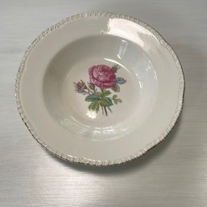 Cunningham & Pickett calirose bowl hand decorated homer Laughlin J84N8 22kt gold